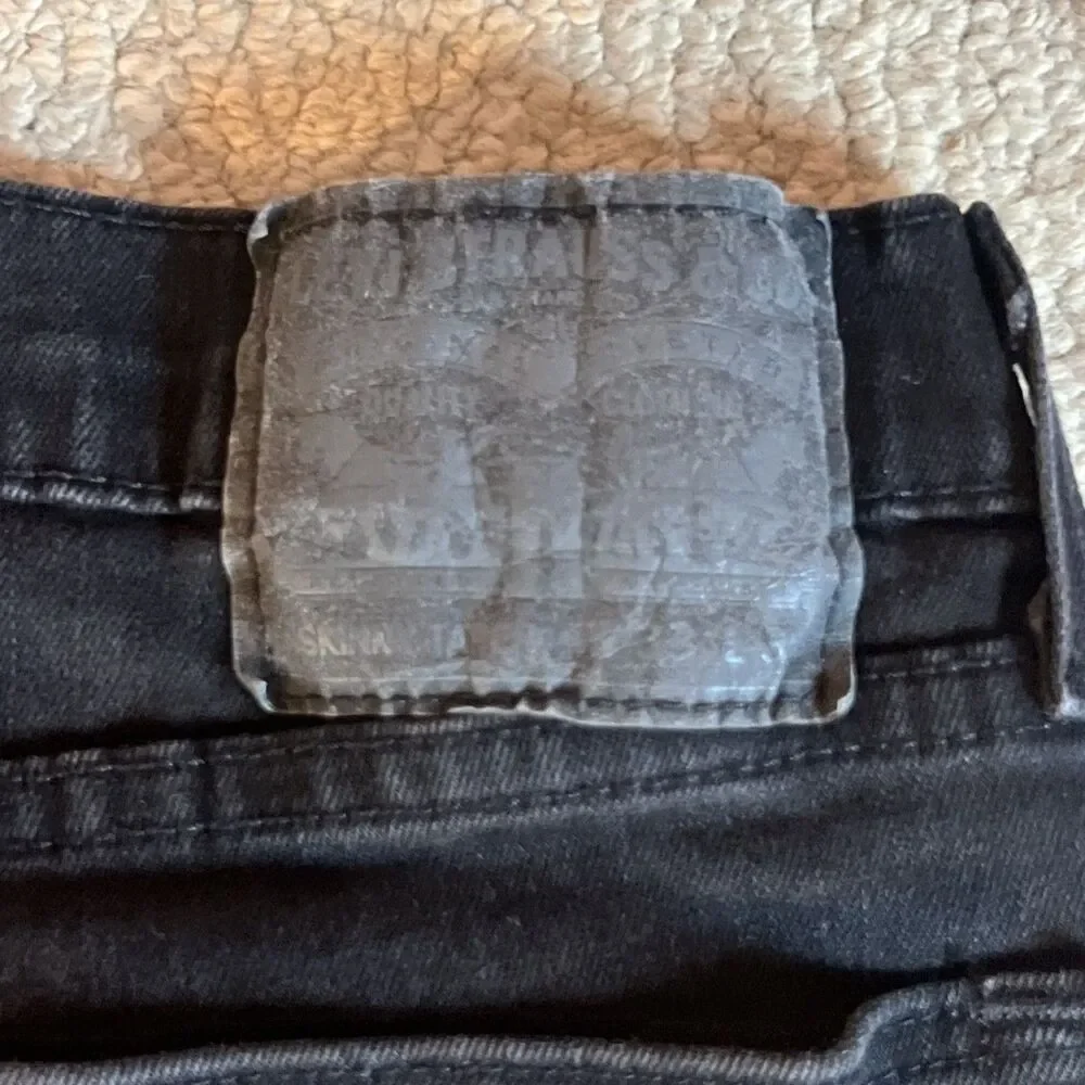 Levis Black Denim Skinny Tapered 5 Pocket Jeans | Men's 33Wx31L
